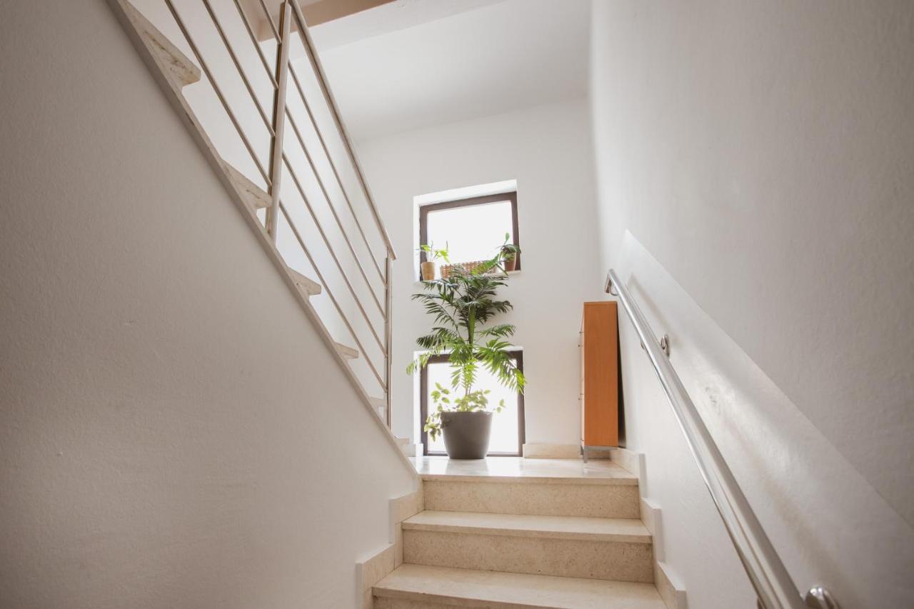 Comfort Sea View Apartment Dugi Rat Kültér fotó